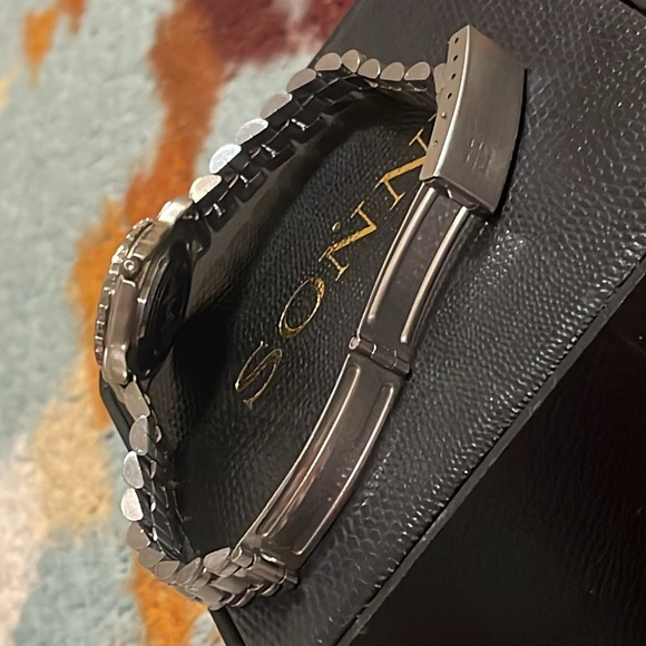 Givenchy Ladies Watch - Picture 6 of 10